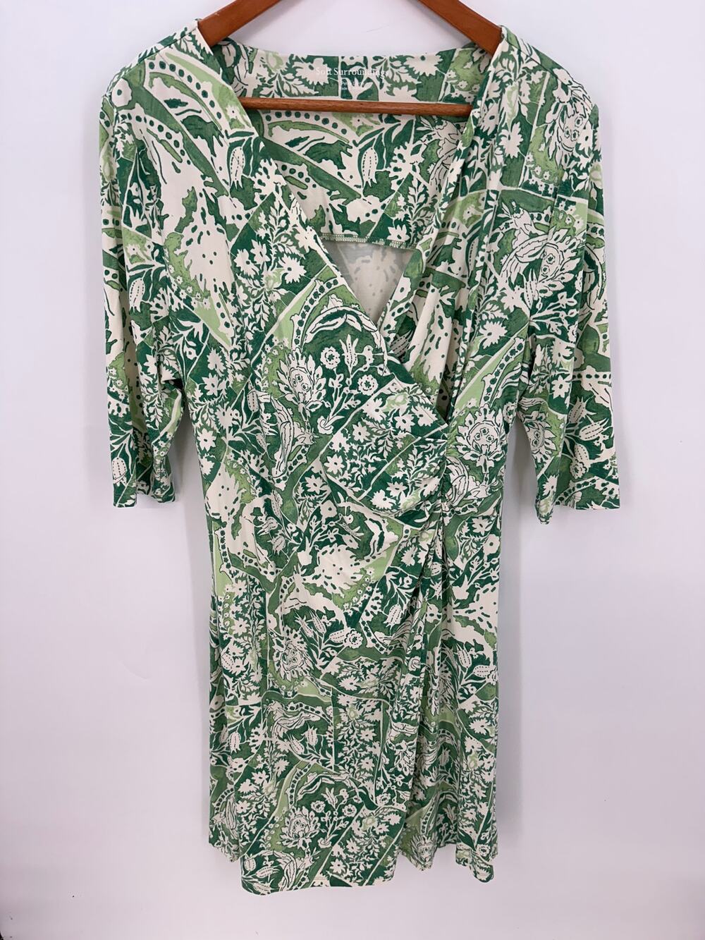 SOFT SURROUNDINGS Hyannis Dress in Green Floral Pattern // Large Petite